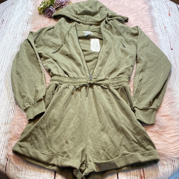 NWT L*Space Stay Cool Romper in Washed Army sz S - Picture 2 of 13